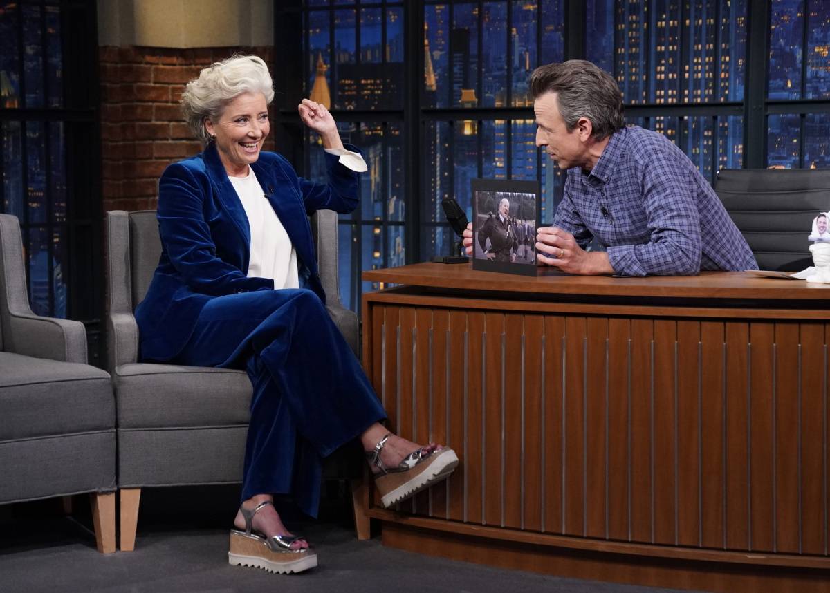 Emma Thompson 16 czerwca 2022 roku w programie „Late Night with Seth Meyers”