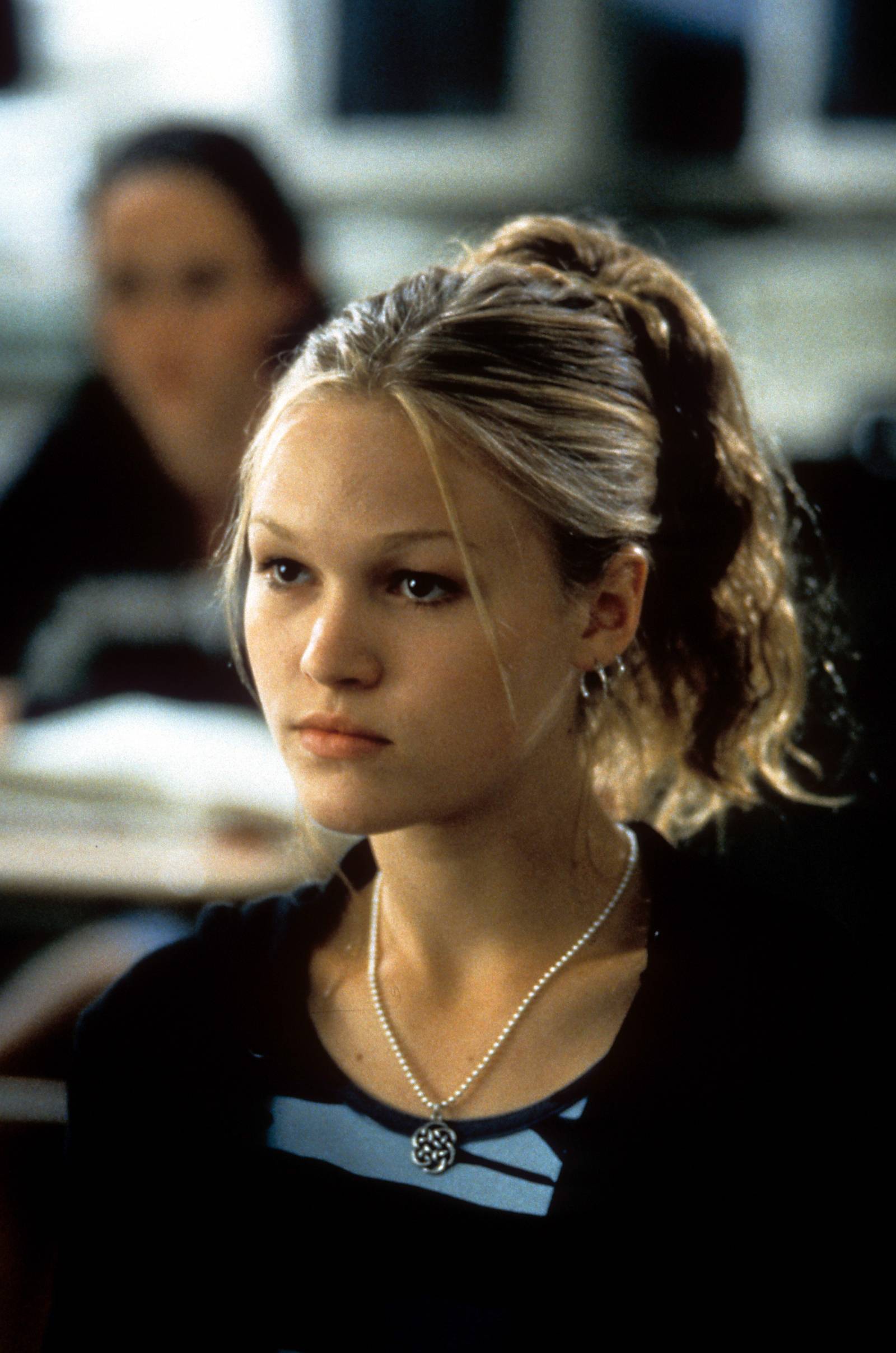 Kat Stratford (Julia Stiles) w „Zakochanej złośnicy”