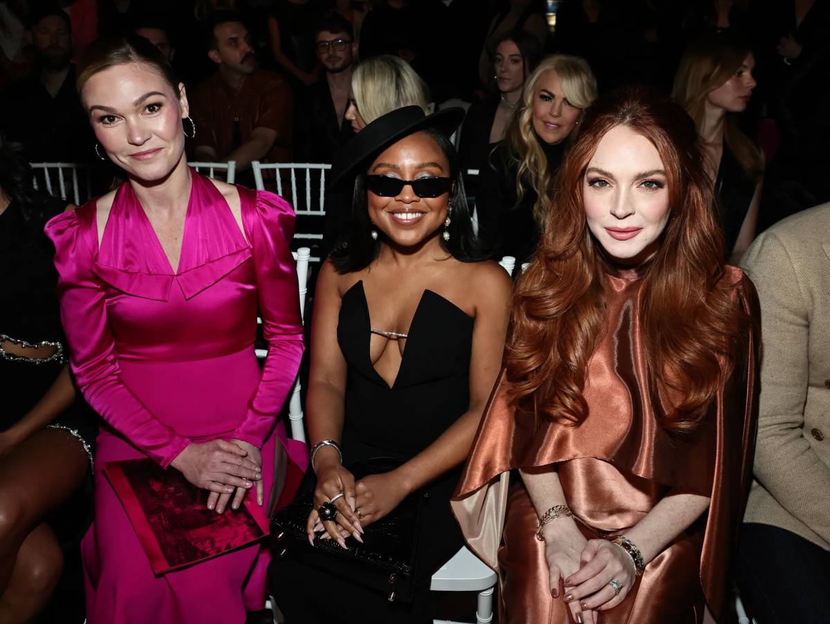 Julia Stiles, Quinta Brunson i Lindsay Lohan na pokazie Christiana Siriano na jesień-zimę 2023 w Nowym Jorku