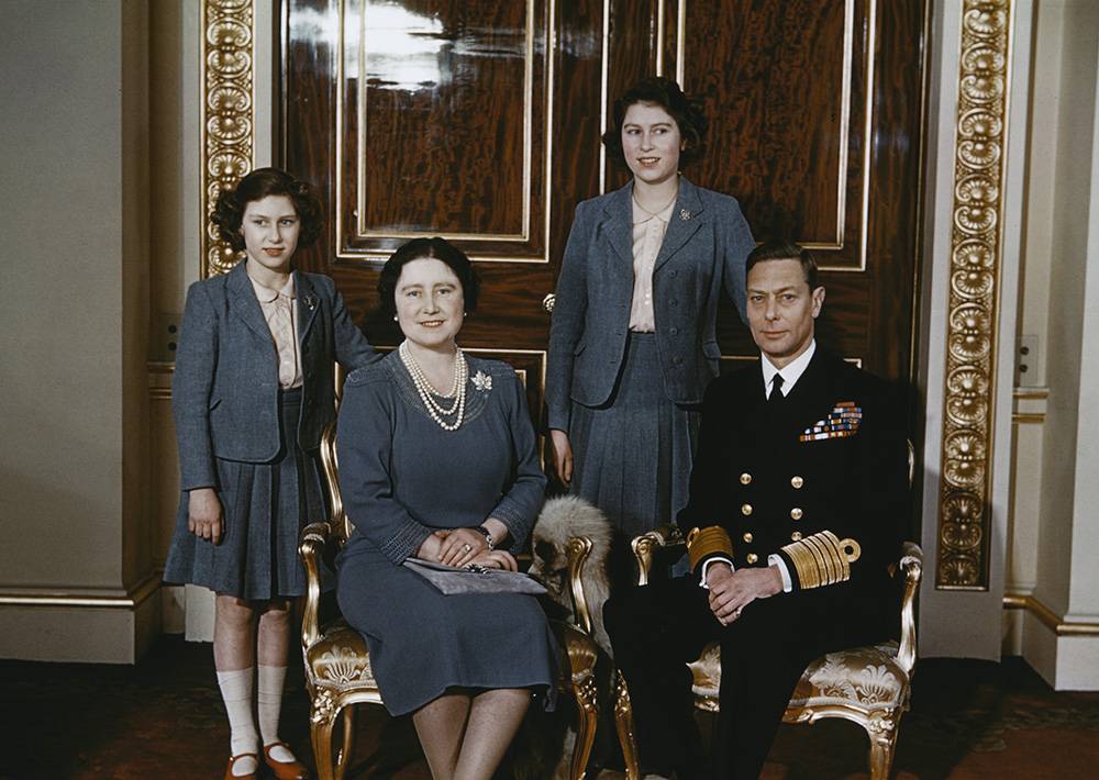 Księżniczka Małgorzata, królowa Elżbieta, księżniczka Elżbieta, król Jerzy VI, 1942 rok