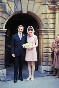 Audrey Hepburn z mężem Dr. Andreą Dottim w dniu ślubu,  1969 rok, Fot. Bettmann