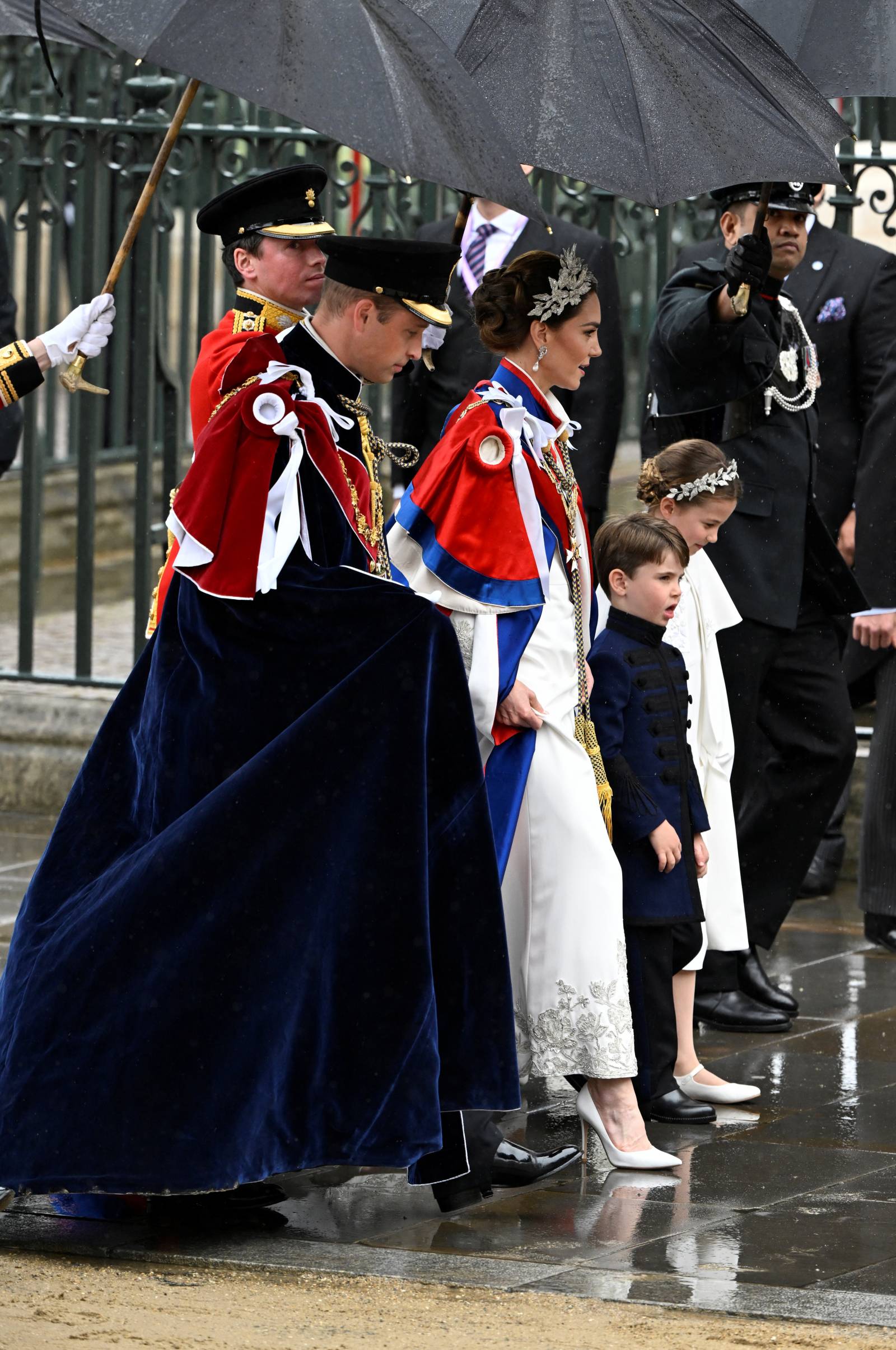 Książę William, księżna Kate, książę Louis i księżniczka Charlotte