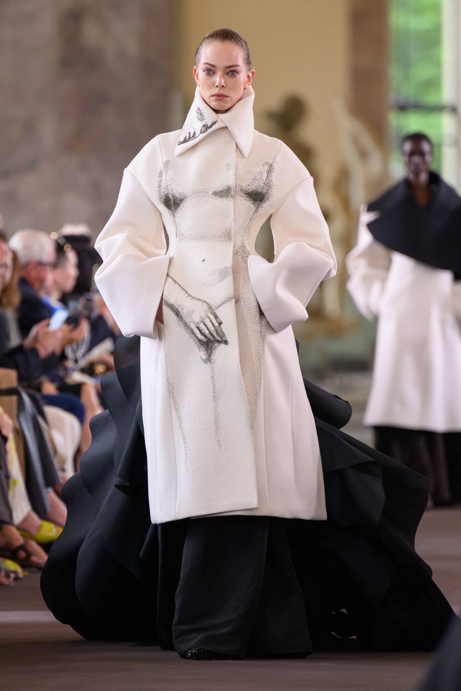 Schiaparelli haute couture jesień-zima 2023-2024