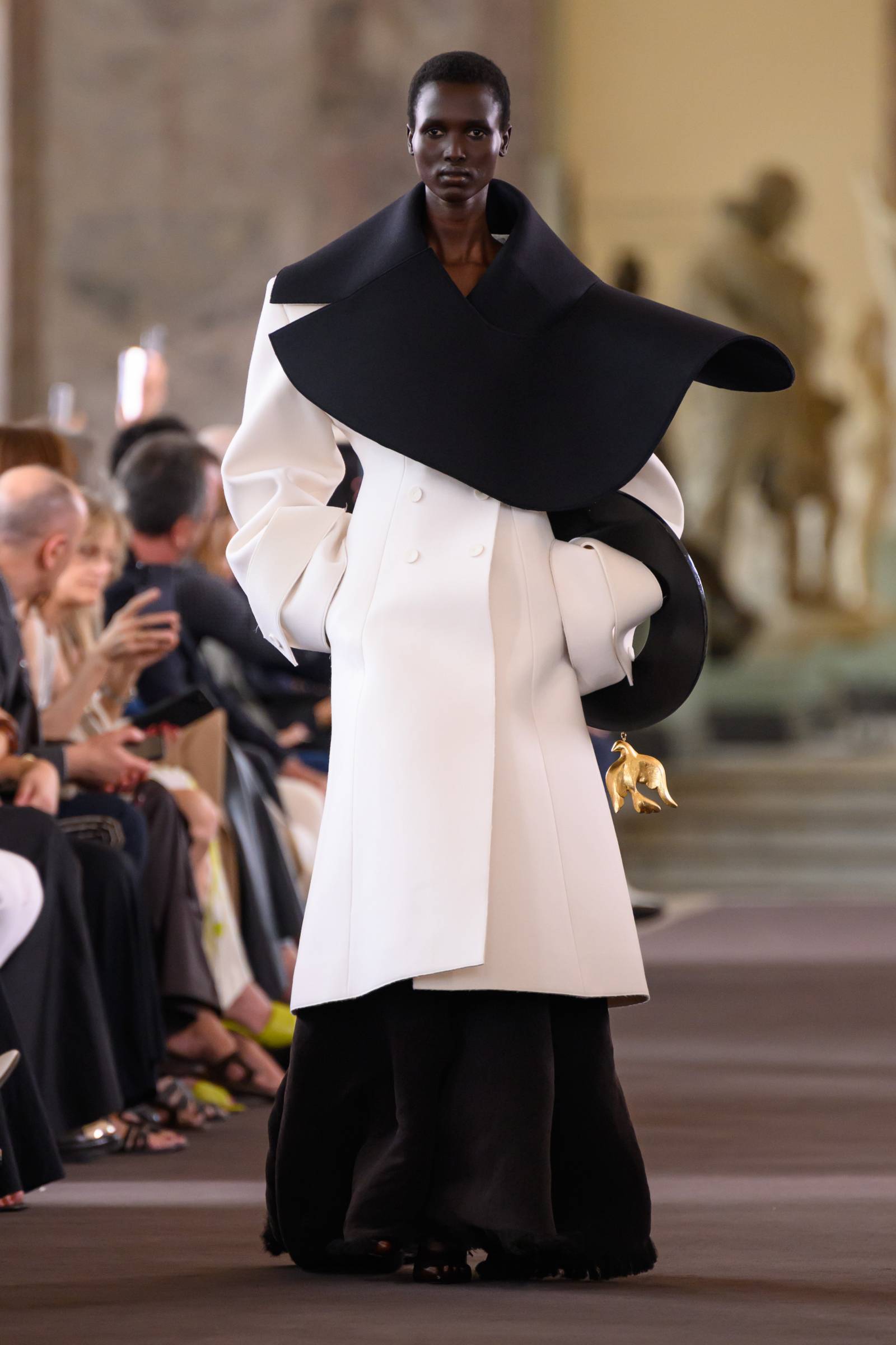 Schiaparelli haute couture jesień-zima 2023-2024