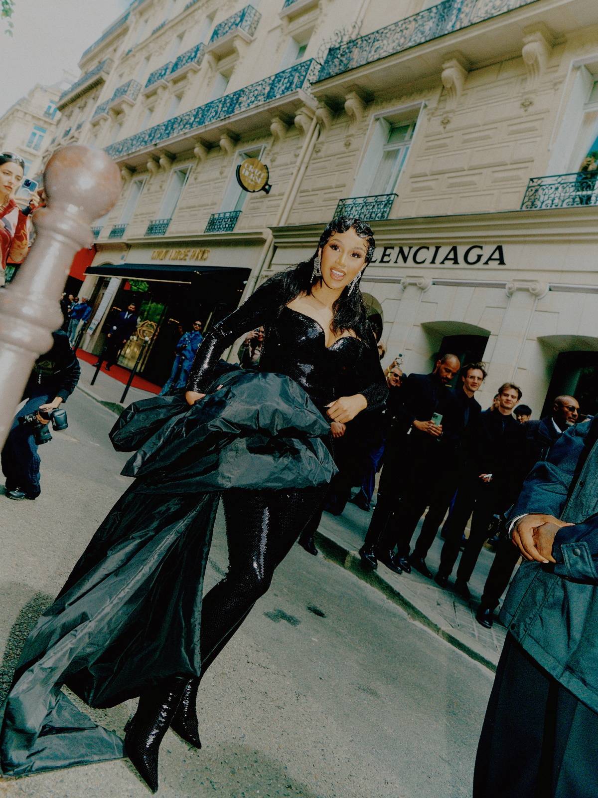 Cardi B na pokazie Balenciagi