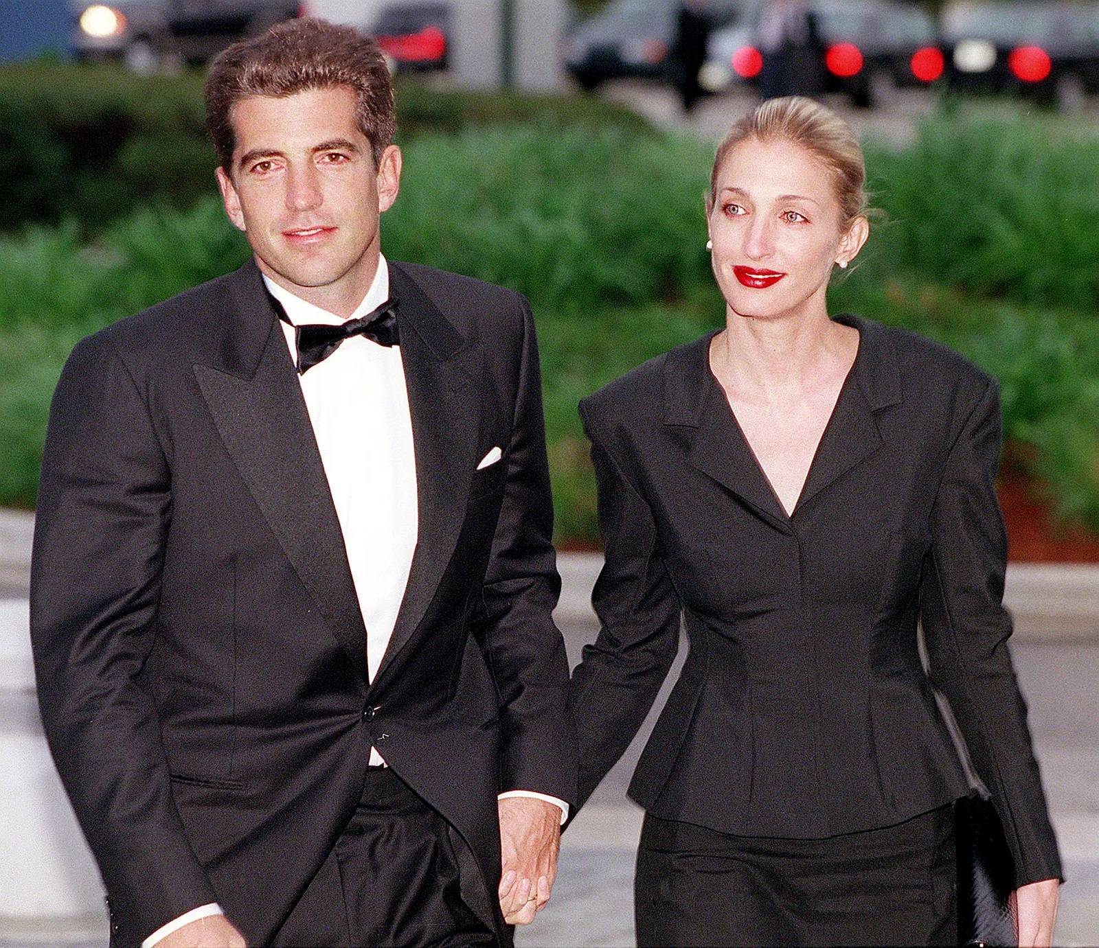 Carolyn Bessette-Kennedy i John F. Kennedy Jr.