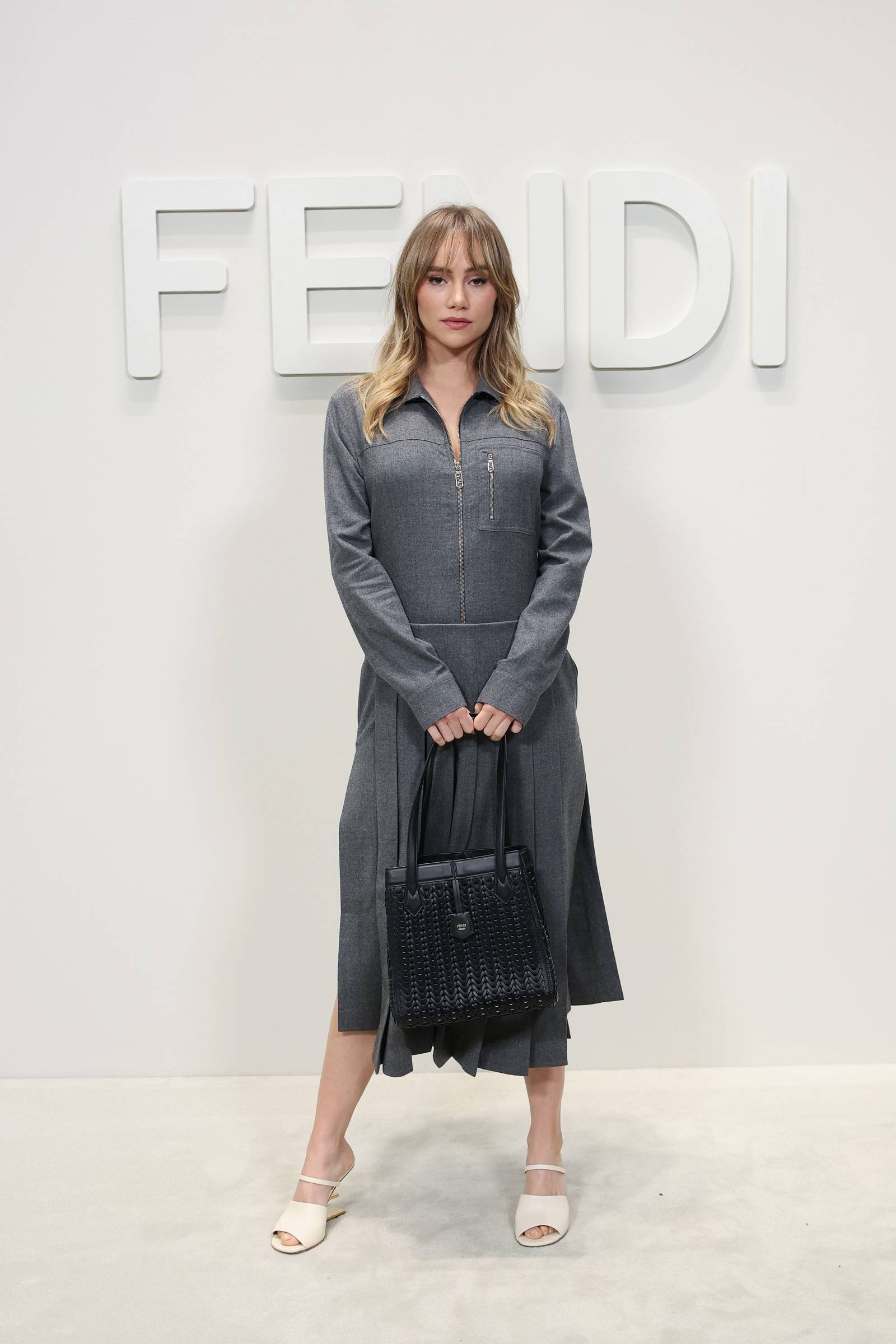 Suki Waterhouse