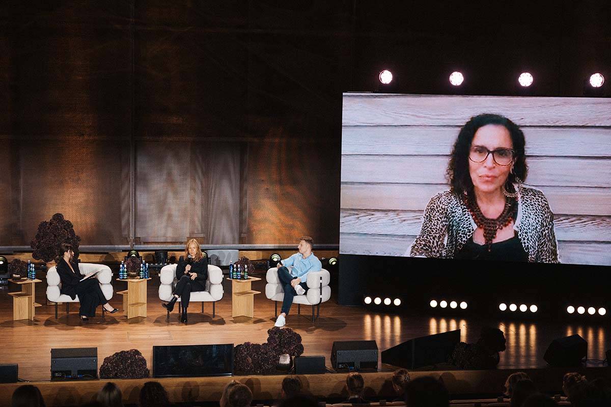 Panel Clean Beauty: Agnieszka Zygmunt (Vogue Polska), Joanna Ryglewicz, (Oio Lab),  Marek Gut (Your KAYA), Ruth Andrade (Lush Cosmetics)