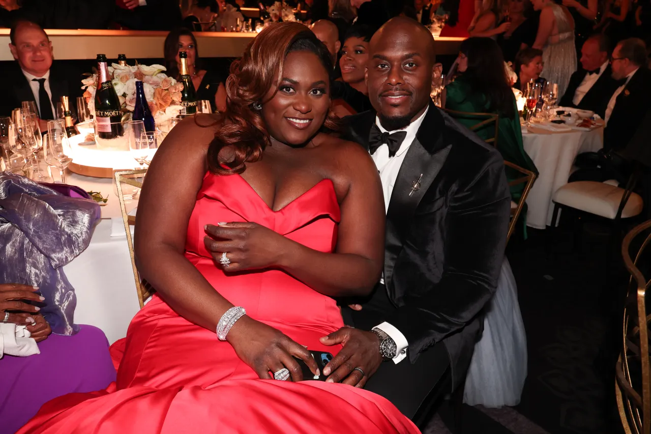 Danielle Brooks i Dennis Gelin