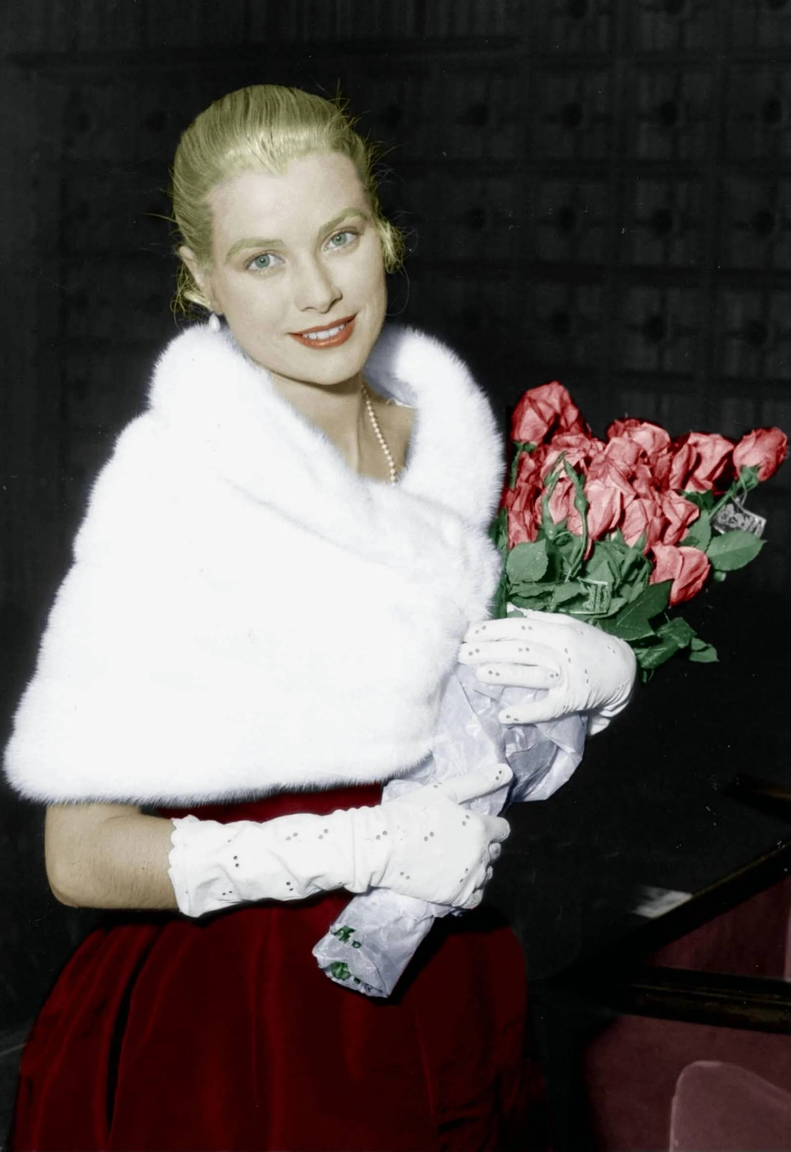 Grace Kelly na Festiwalu Filmowym w Cannes w 1955 roku