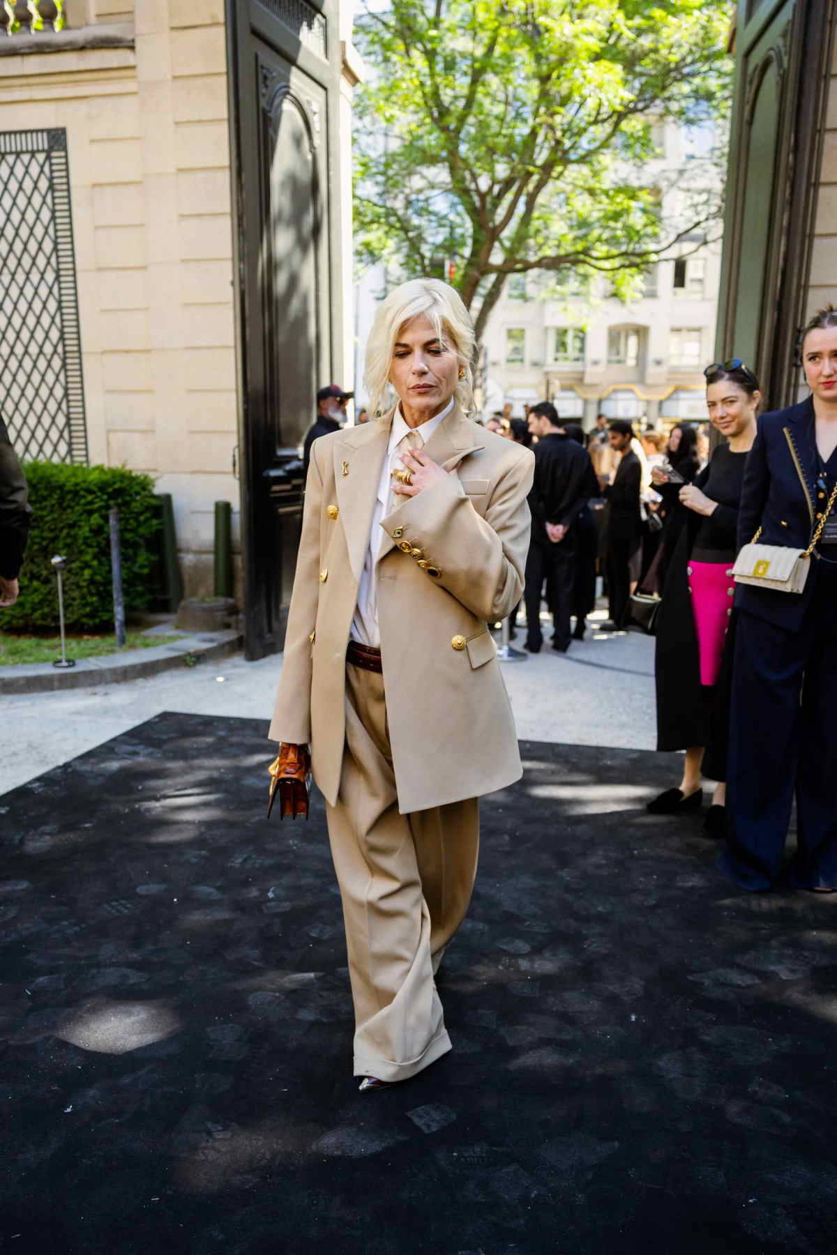 Selma Blair na pokazie Schiaparelli haute couture na jesień 2024