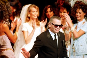 Na pokazie Chanel w 1992 roku, Fot. EastNews