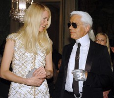Z Karlem Lagerfeldem w 2006 roku, Fot. Getty Images