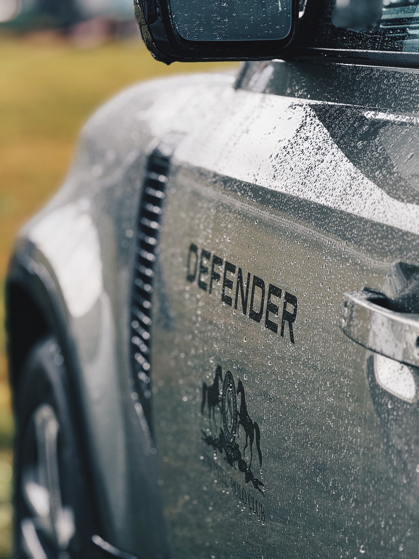 Oficjalnym partnerem mistrzostw był Land Rover Defender