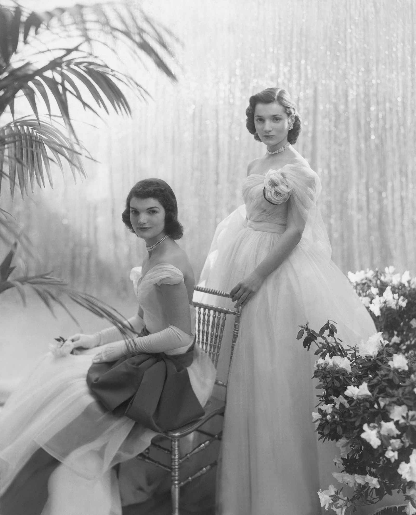 Jacqueline Bouvier i Caroline Lee Bouvier, Vogue 1951