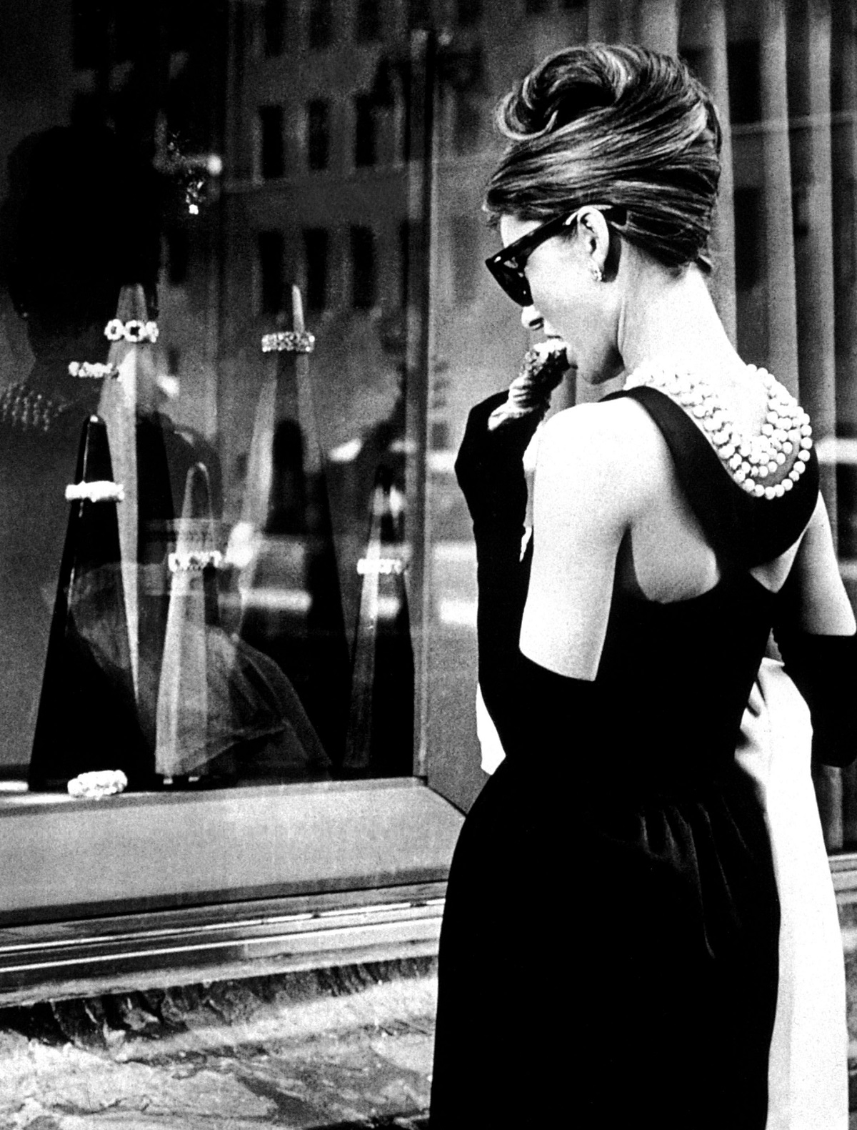 Audrey Hepburn w Śniadaniu u Tiffany'ego (1961 r.), Fot. East News
