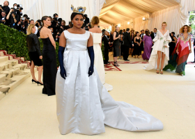 Mindy Kaling, Dia Dipasupil, Getty Images