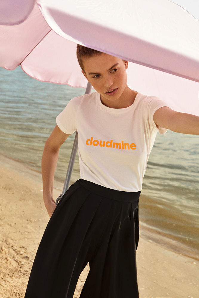 T-shirt Cloudmine, Fot. Gosia Turczyńska 