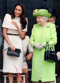 Księżna Sussex i królowa Elżbieta II podczas ceremonii otwarcia Mersey Gateway Bridge w 2018 roku, Fot. Getty Images