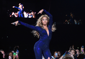  Beyoncé w kombinezonie Vrettosa Vrettakosa, Fot. Getty Images