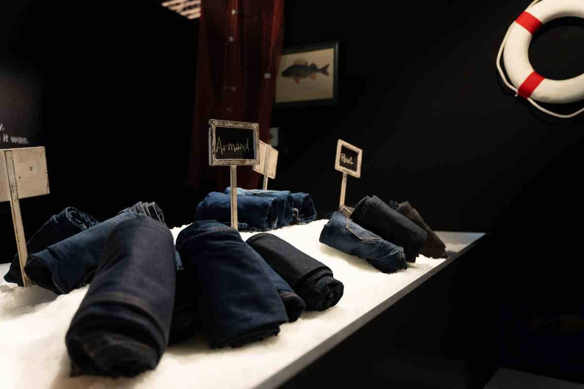 Premiera Guess Jeans na tygodniu mody męskiej Pitti Uomo.  W latach 80. Guess uczynił denim modnym, teraz Guess Jeans czyni go zrównoważonym – przekonuje amerykański brand, prezentując swoją nową markę.