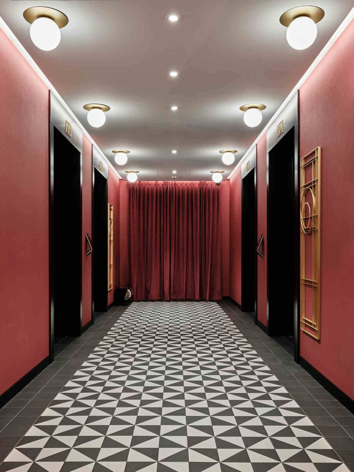 Pracownia Tremend może pochwalić się kolejnym światowym sukcesem. Wnętrza Royal Tulip Warsaw Apartaments doceniło jury World Architecture Festival 2023.