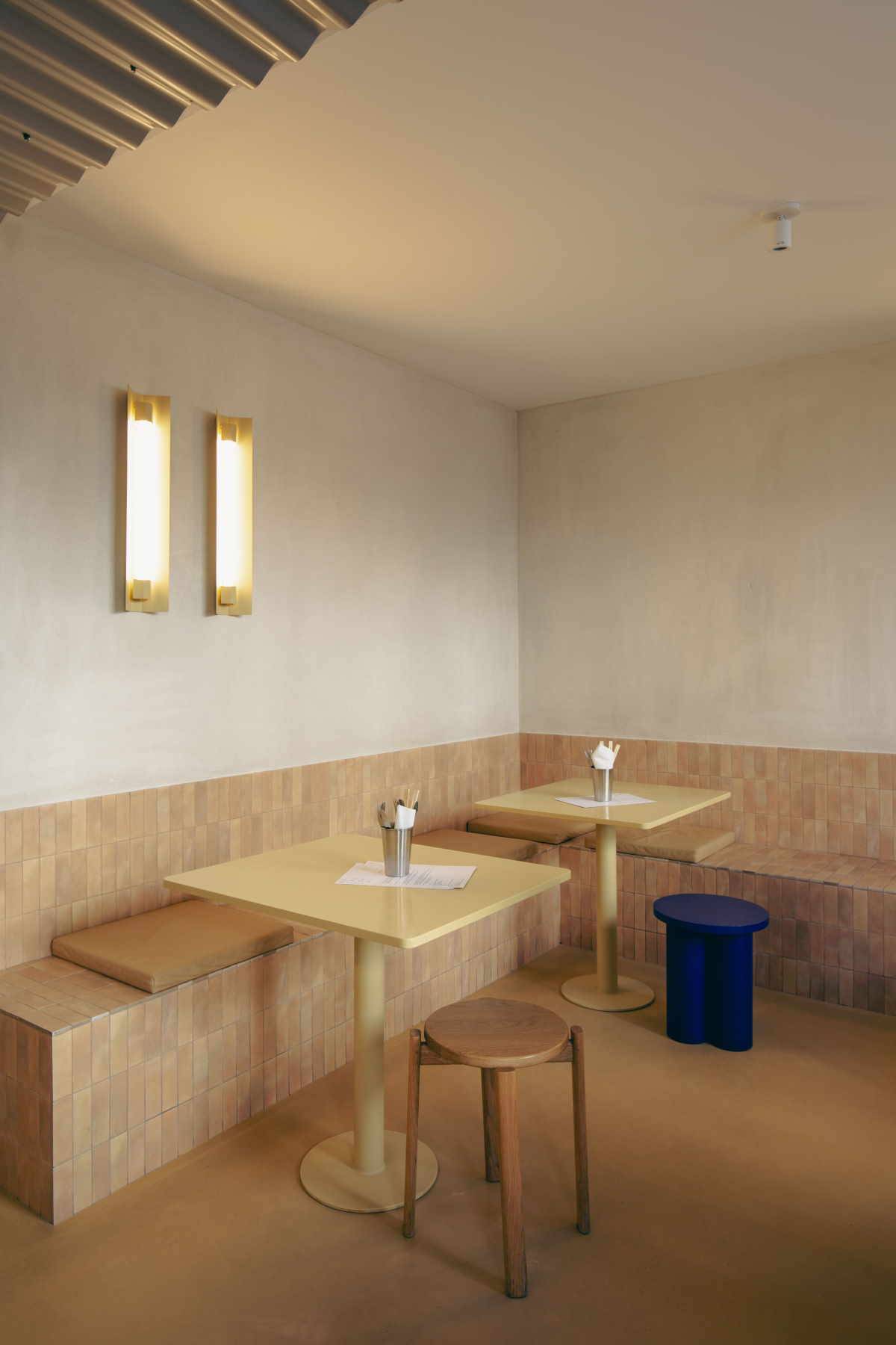 XO.thai: Codzienne tajskie dania w nowej restauracji Trójmiasta. Restauracja XO.thai we Wrzeszczu: smaki Azji, mięsne i wegańskie wariacje kulinarne zero waste, wystrój less is more i magiczna atmosfera Dalekiego Wschodu.