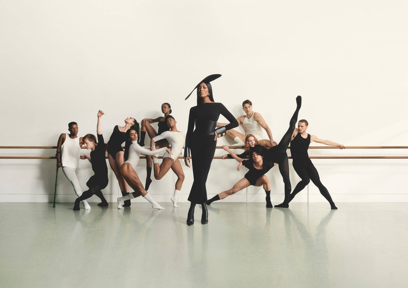 Na „Vogue World: London” reprezentowana będzie każda forma sztuk performatywnych, przy wsparciu Royal Opera House, teatrów Andrew Lloyd Webbera i LW Theatre, Royal Ballet oraz Rambert Dance Company (powyżej z Naomi Campbell). Fot. Charlotte Wales