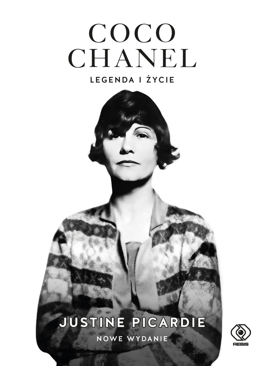 Okładka książki &quot;Coco Chanel: Legenda i życie&quot; autorstwa Justine Picardie, przedstawiająca postać Chanel w czarno-białym stylu.