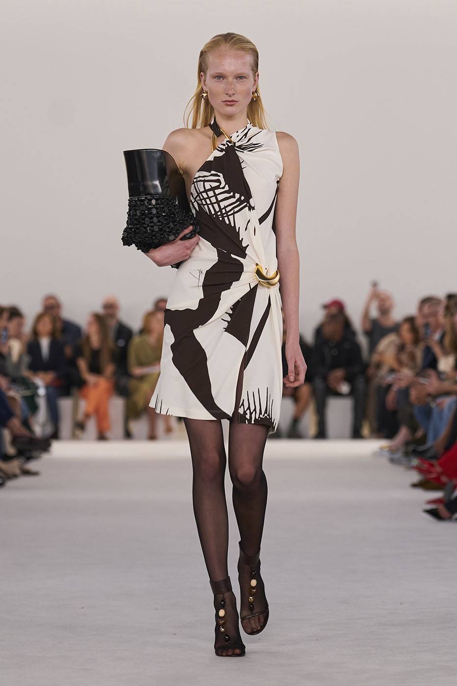 Ferragamo wiosna-lato 2024 (Fot. Spotlight. Launchmetrics)