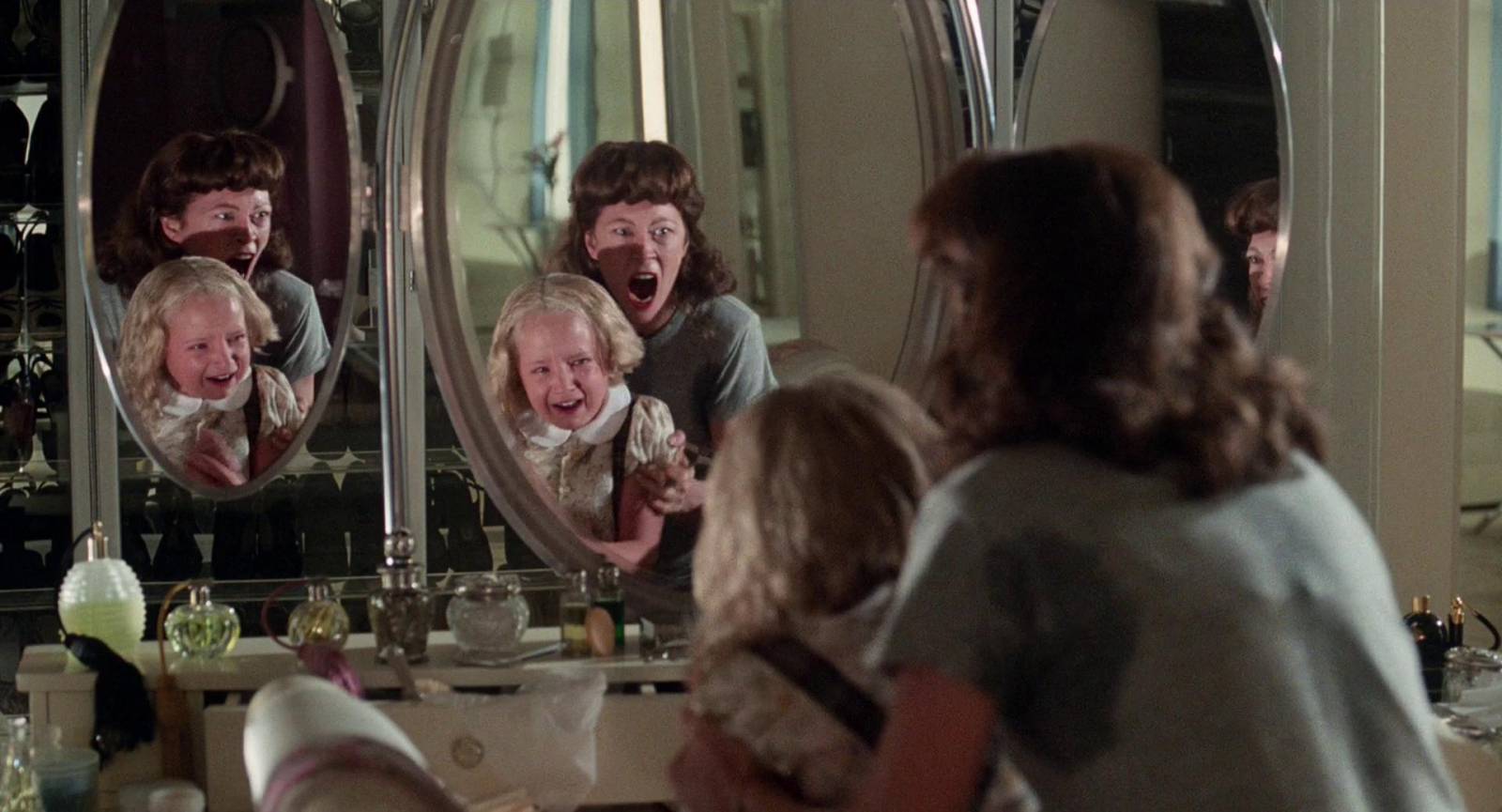 „Najdroższa mamusia”, 1981 (Fot. Metro Goldwyn Mayer/Collection Christophel/East News)