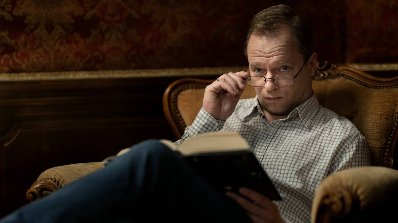Prezentujemy opis fabuły polskiego filmu Netflix. W rolach głównych występują: Jan Peszek, Gabriela Muskała, Maciej Stuhr, Joanna Trzepiecińska, Piotr Polak i Piotr Pacek.