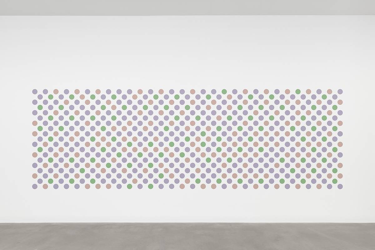 Bridget Riley Cosmos, 2017 © Bridget Riley [2023]. All rights reserved. Courtesy of Collection Christchurch Art Gallery, Te Puna o Waiwhetu, Christchurch, New Zealand. Photo: def image