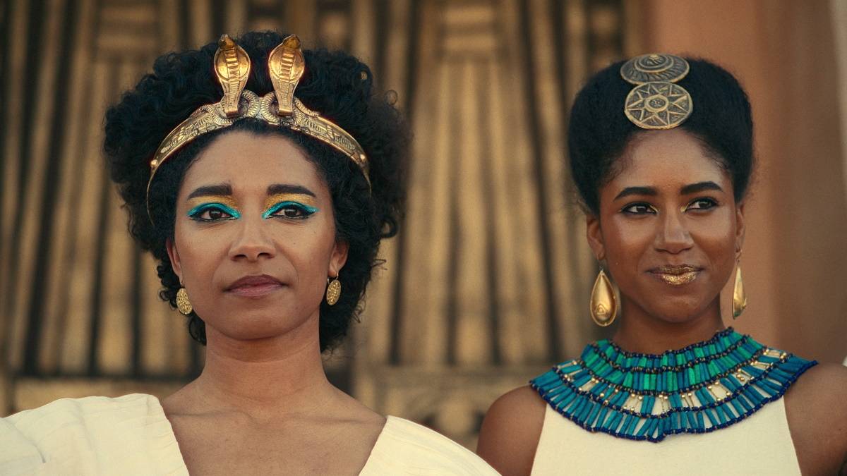 Czarnoskóra Kleopatra w nowej produkcji Netfliksa „Królowa Kleopatra”. Netflix opublikował zwiastun nowej produkcji pt. „Królowa Kleopatra” z Adele James w roli głównej. Czarnoskóra królowa Egiptu wzbudziła kontrowersje.