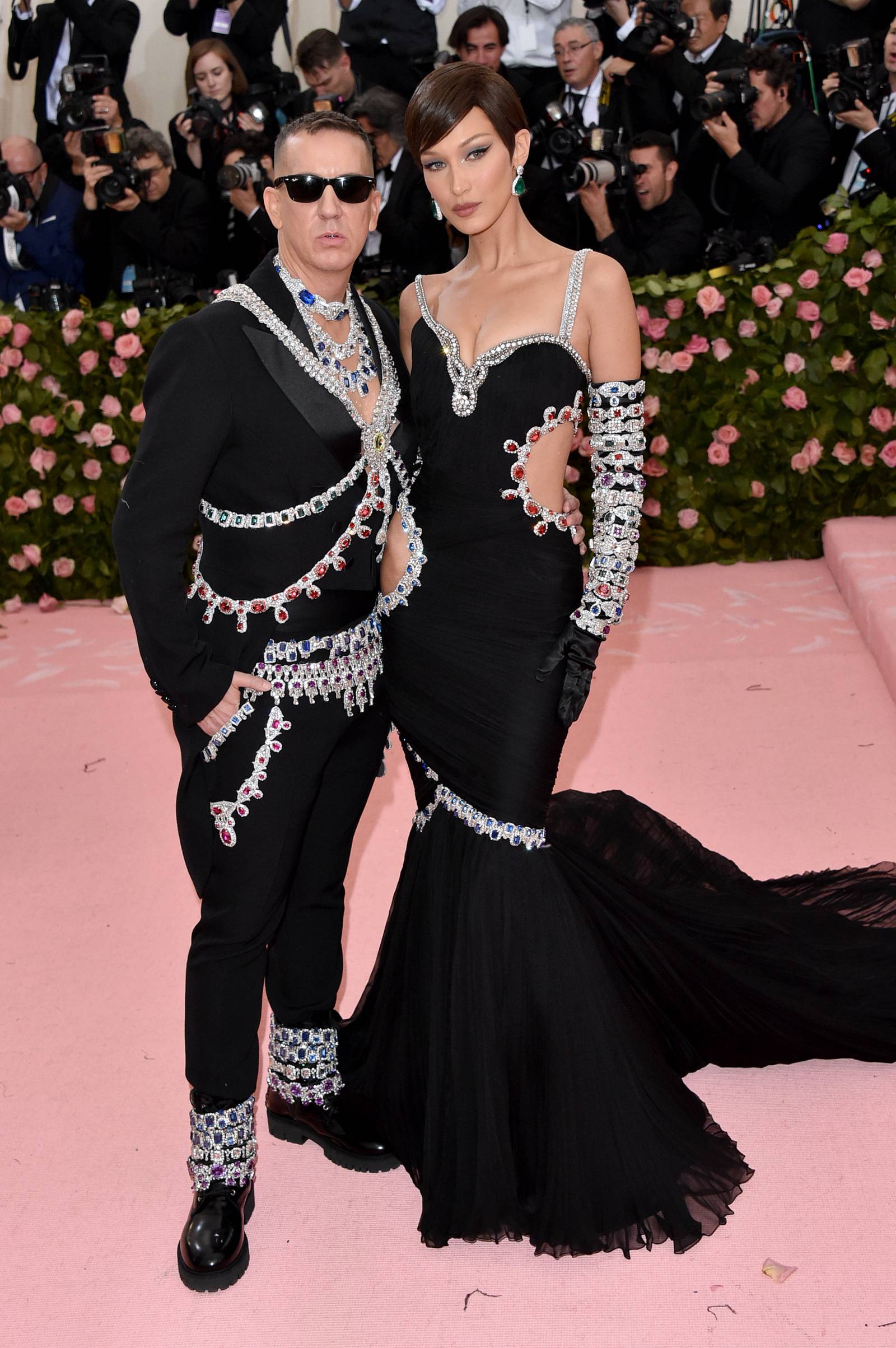 Z Bellą Hadid na MET Gali 2019 /(Fot. Getty Images)