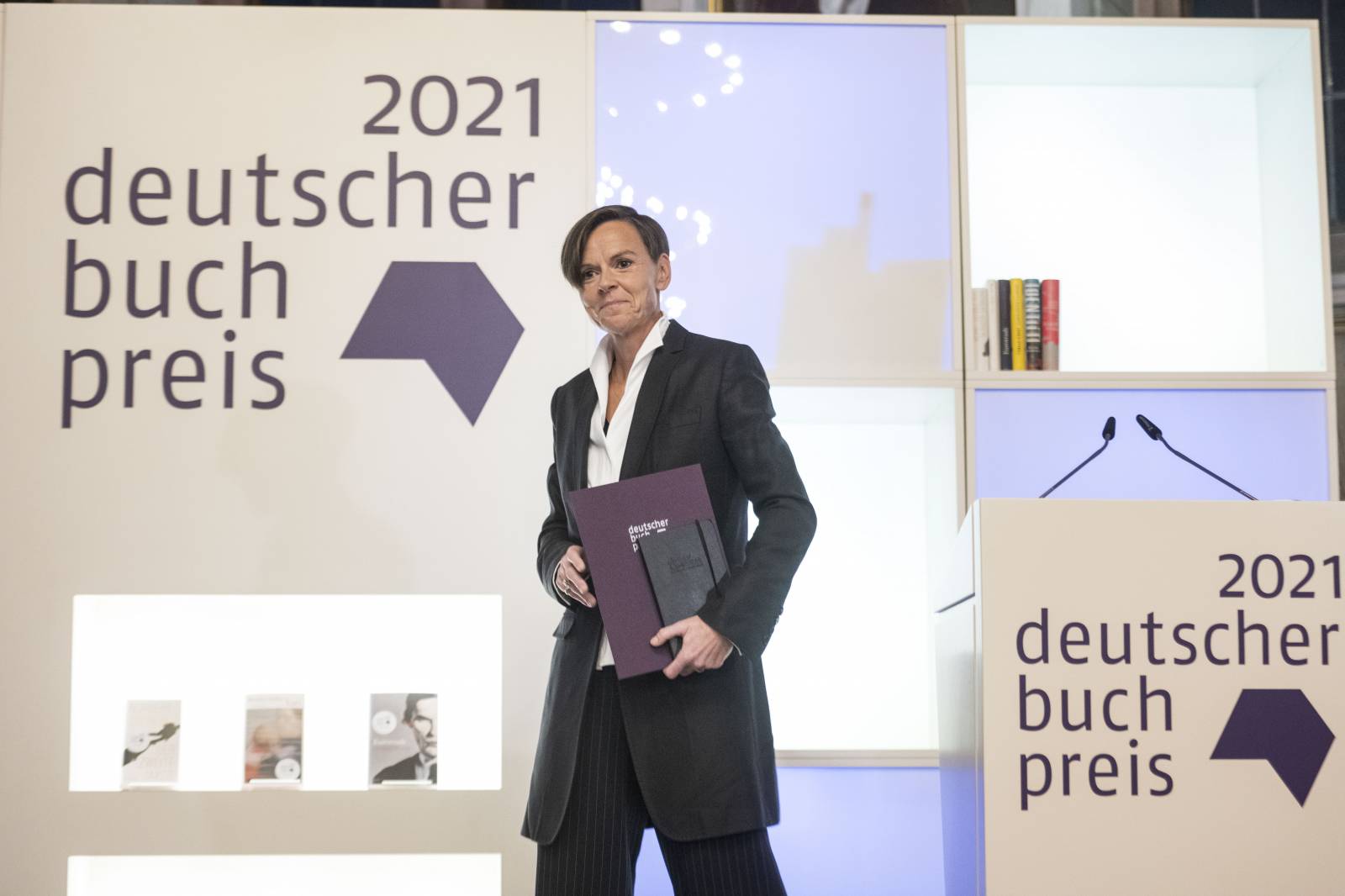 Antje Rávik Strubel z nagrodą German Book Prize w 2021 roku (Fot. Getty Images)