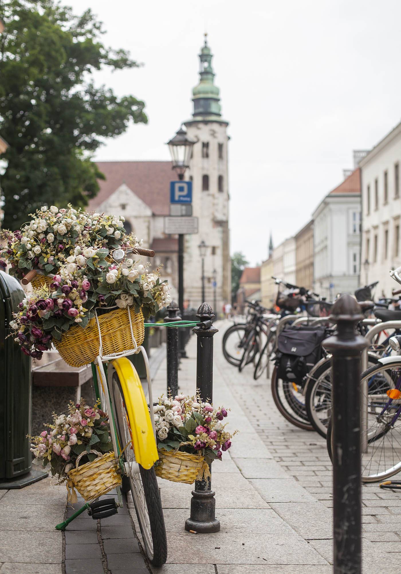 Ranking najszczęśliwszych miast do życia w Polsce (Fot. Juana Mari Moya/Getty Images)