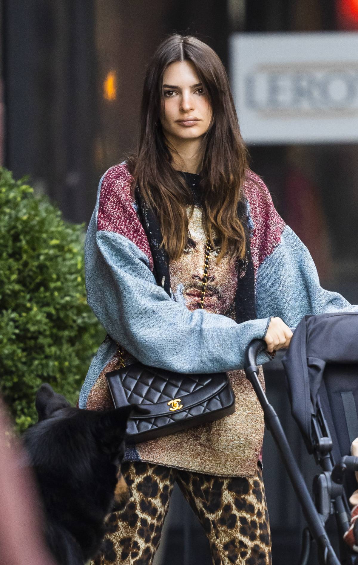 Emily Ratajkowski w Nowym Jorku (Fot. Getty Images)