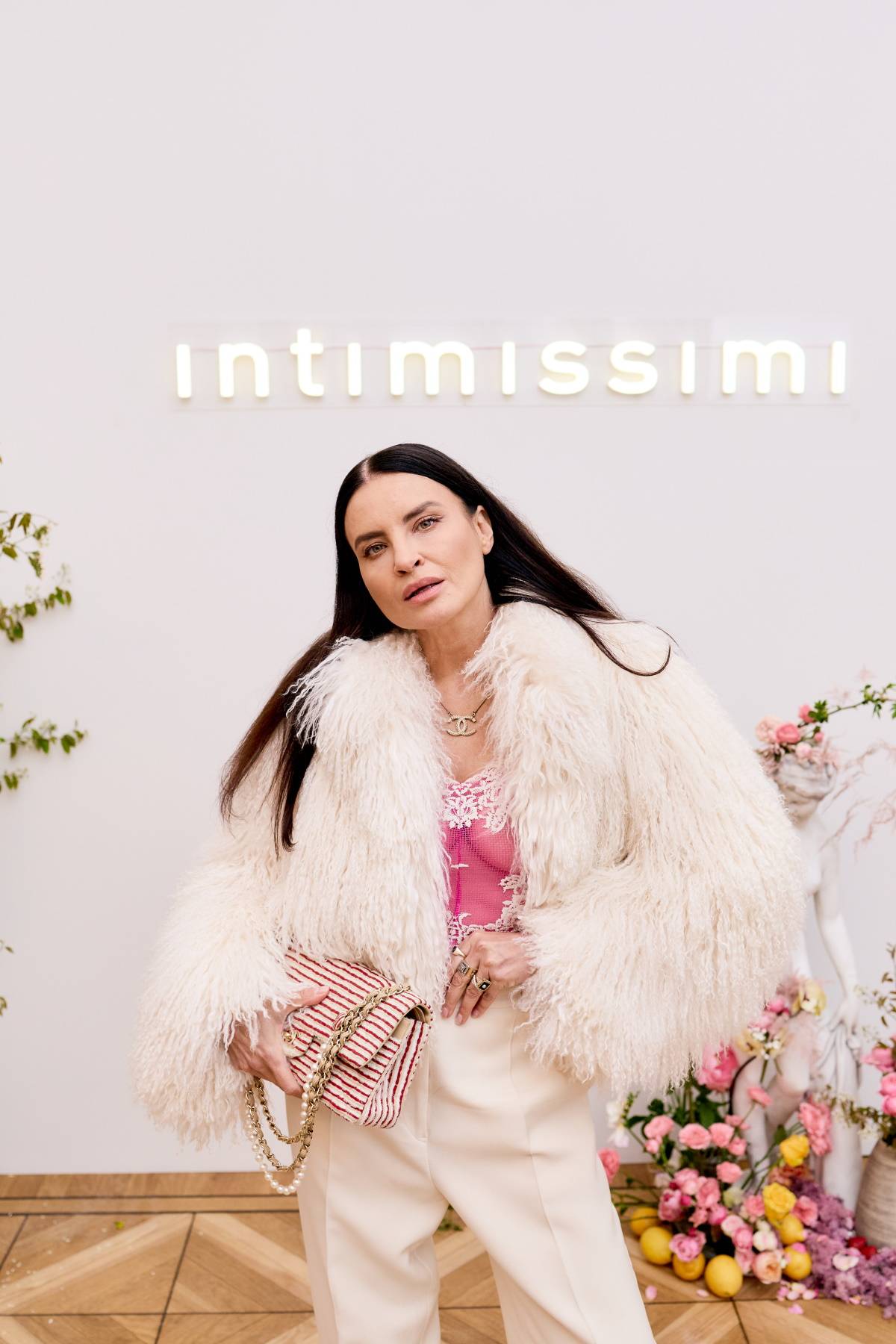 Intimissimi świętuje premierę kolekcji wiosna-lato 2023, której gwiazdą została Jennifer Lopez. Uroczysta premiera nowych projektów Intimissimi odbyła się w warszawskim hotelu Bellotto, który z tej okazji zamieniono w willę nad Morzem Śródziemnym.