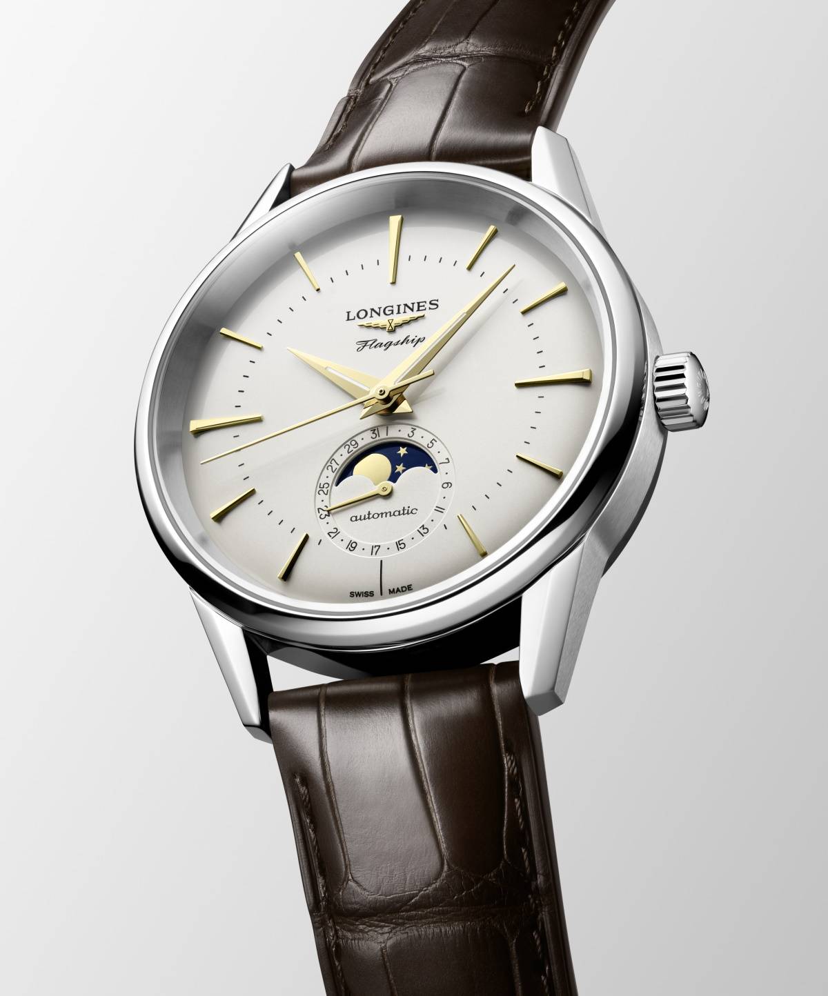 Nowe modele zegarków linii Flagship Heritage Longines. Longines rozszerzyło linię Flagship Heritage o nowe modele zegarków. W kolekcji znalazły się stylowe projekty wyposażone w komplikację faz księżyca.