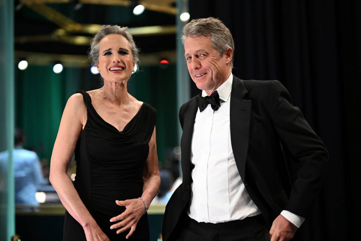 Oscary 2023: Andie MacDowell i Hugh Grant razem na 95. gali rozdania nagród 