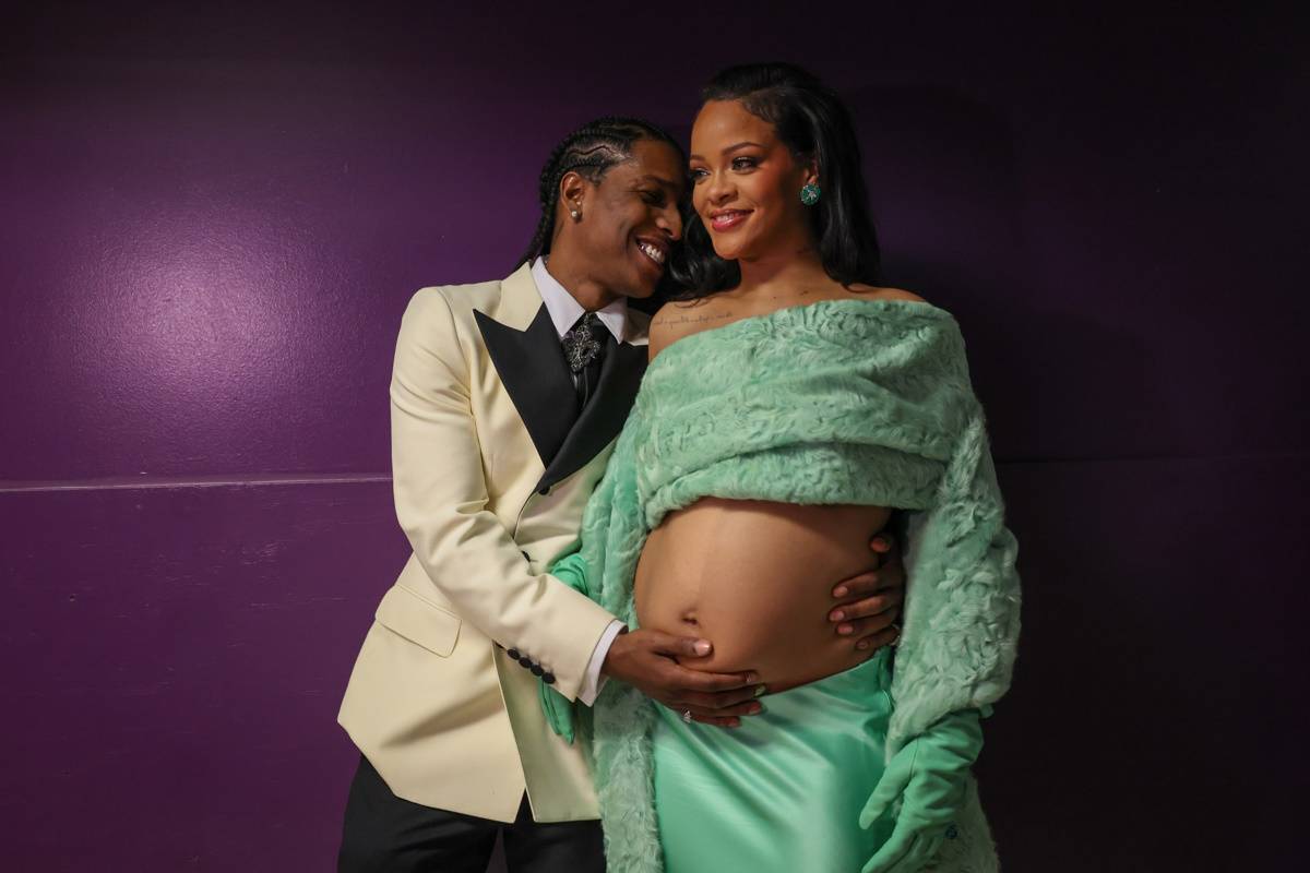 Rihanna i A$AP Rocky świętują pierwsze urodziny syna. Gwiazdorska para Rihanna i A$AP Rocky świętują pierwsze urodziny syna serią zdjęć na Instagramie, którymi ze światem podzielił się raper. 