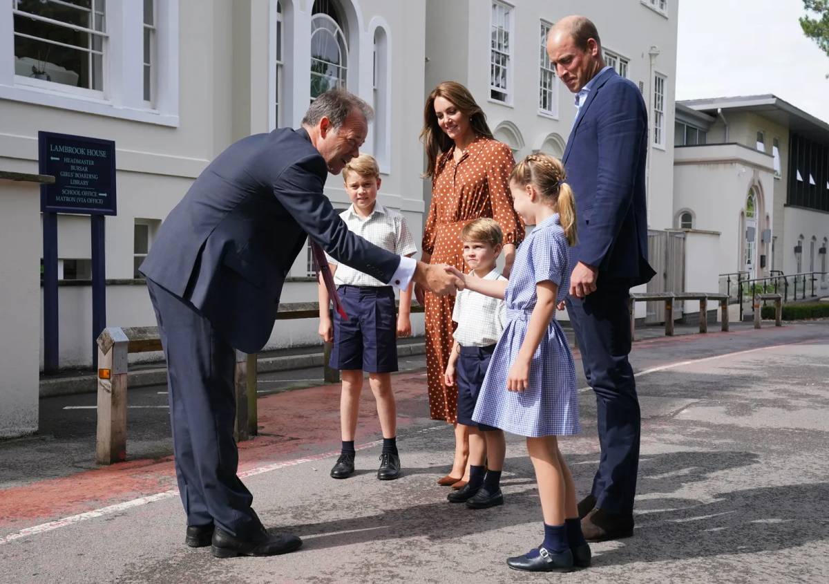 Księżna Kate i książę William z dziećmi (Fot. Materiały prasowe)