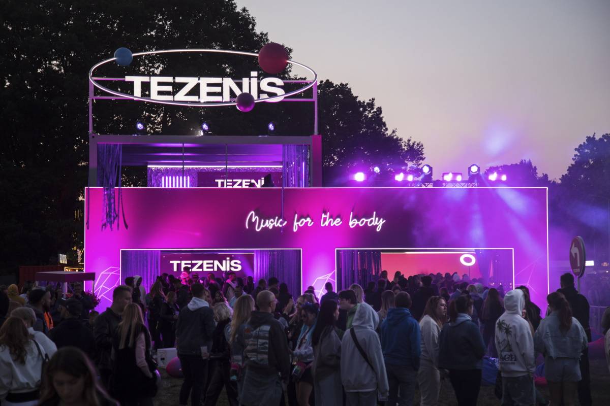 Strefa Tezenis „Music for the body” na Orange Warsaw Festival 2023. Marka Tezenis została oficjalnym sponsorem jednego z największych polskich festiwali – Orange Warsaw Festival 2023. Jakie przygotowała atrakcje?