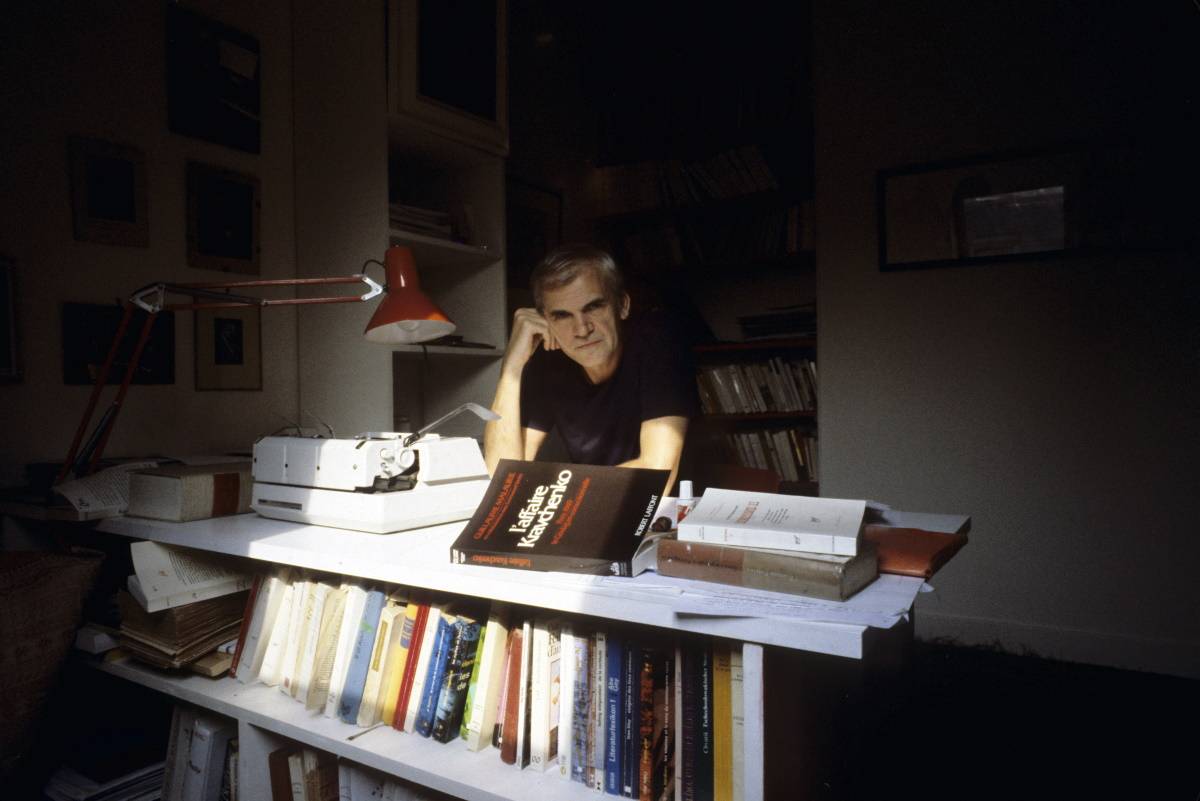 W wieku 94 lat odszedł czeski pisarz Milan Kundera. Zmarł czeski pisarz Milan Kundera, autor takich powieści jak „Nieznośna lekkość bytu”, „Żart” czy „Nieśmiertelność”. Miał 94 lata.