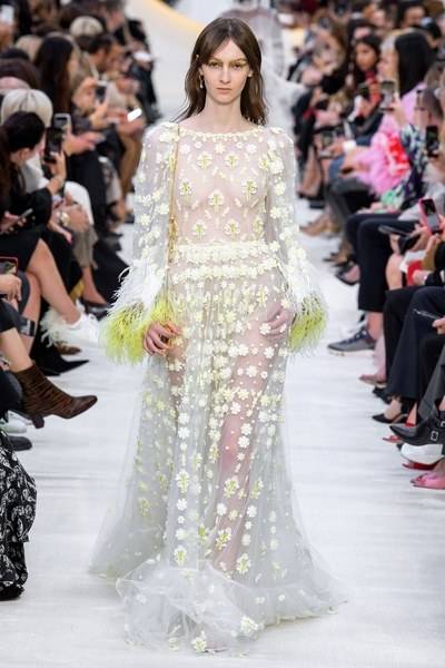 Valentino Spring/Summer 2020
© GoRunway.com