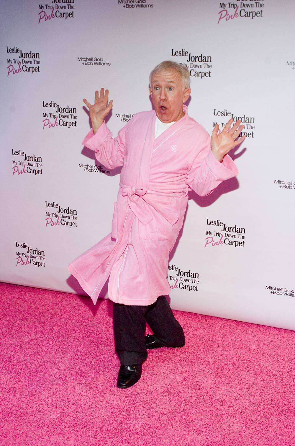 Leslie Jordan na czerwonym dywanie