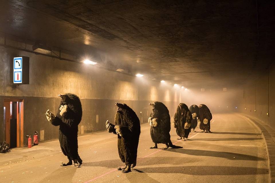 „Moles in a tunnel”, Fot. Martin Argyroglo