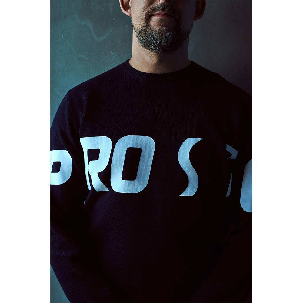 Sweter Colabo X #1 (Fot. materiały prasowe)