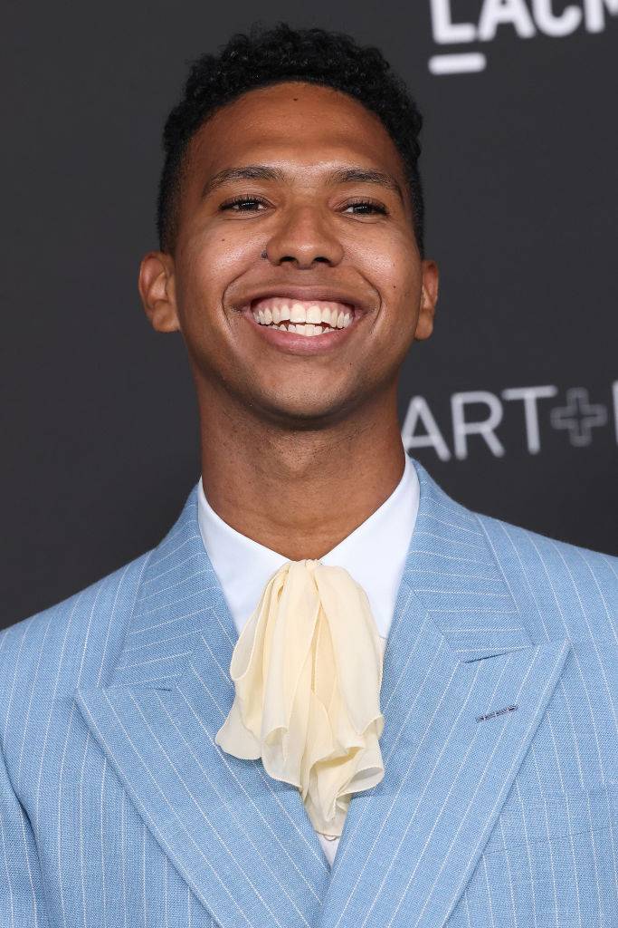 Tyler Mitchell w komplecie Gucci, Fot. Getty Images